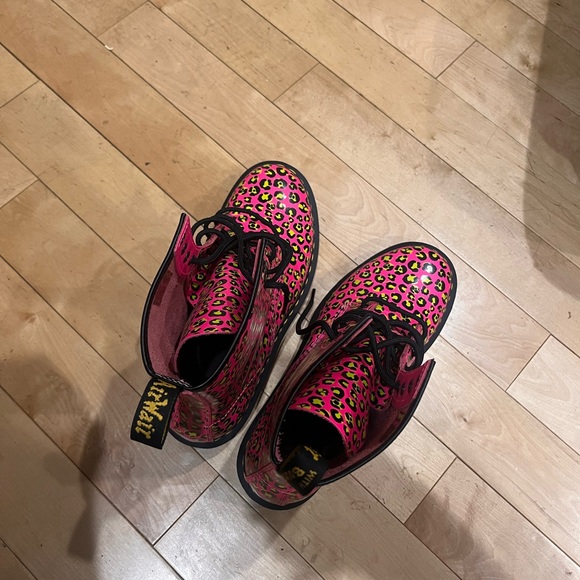 Brand new Dr.Martens - Picture 3 of 6